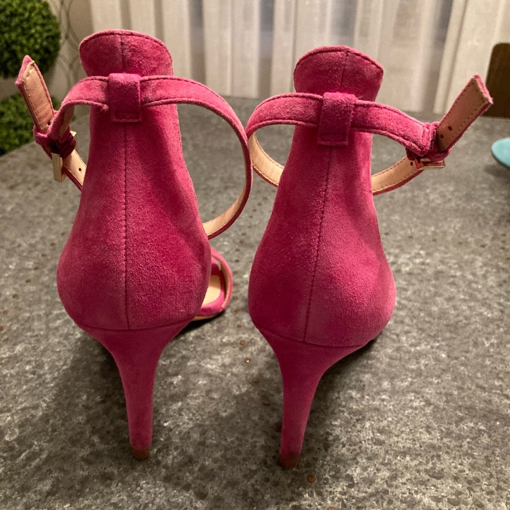 Vince Camuto Hot Pink Heels - Picture 3 of 6